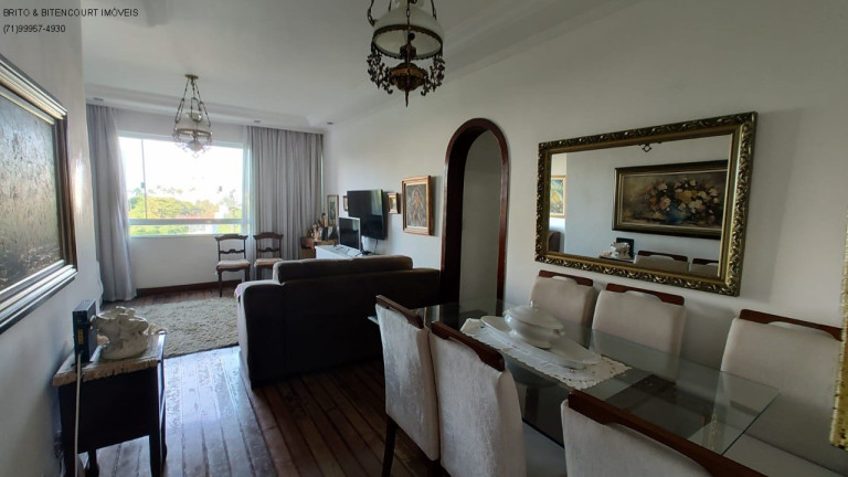 Imagem Imóvel com 3 Quartos à Venda, 104 m² em Campo Grande - Salvador Imagem Imóvel com 3 Quartos à Venda, 104 m² em Campo Grande - Salvador