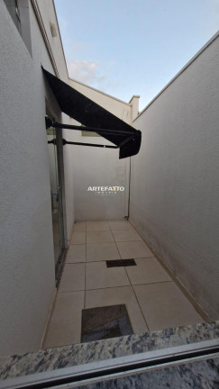 Imagem Casa com 2 Quartos à Venda, 125 m²