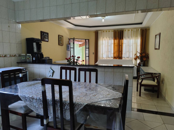 Imagem Casa com 3 Quartos à Venda, em Maracanã - Praia Grande Imagem Casa com 3 Quartos à Venda, em Maracanã - Praia Grande