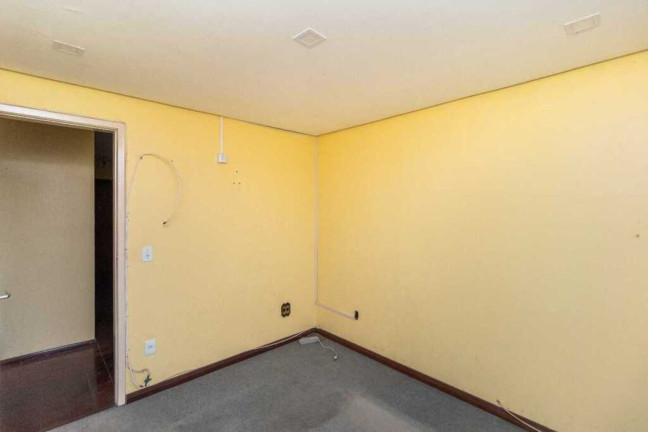 Imagem Imóvel com 2 Quartos à Venda, 220 m² em Camaquã - Porto Alegre
