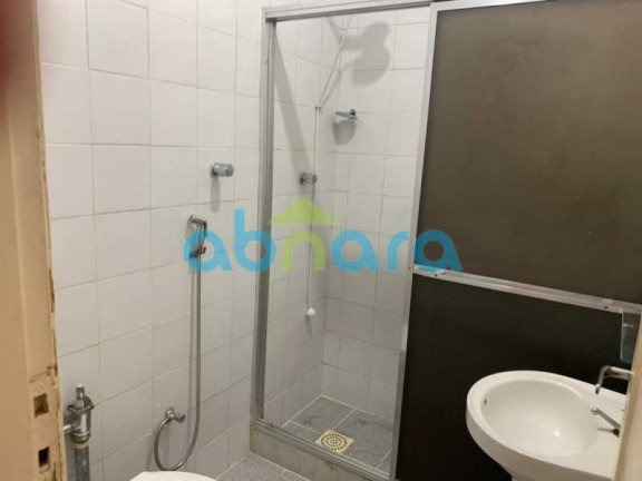 Imagem Kitnet com 1 Quarto à Venda, 40 m² em Copacabana - Rio De Janeiro