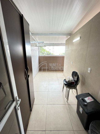 Imagem Apartamento com 2 Quartos à Venda, 145 m² em Gonzaga - Santos