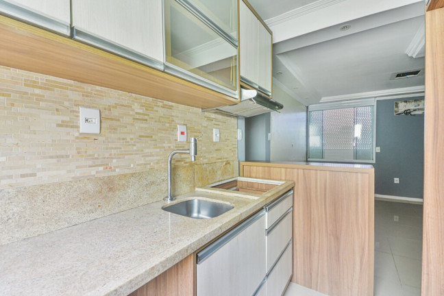 Imagem Apartamento com 3 Quartos à Venda, 61 m² em Cristal - Porto Alegre