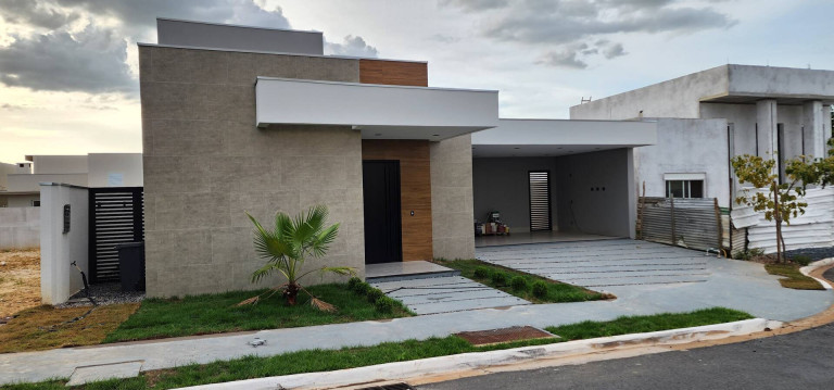 Casa à Venda, 217 m² em Condomínio Primor Das Torres - Cuiabá