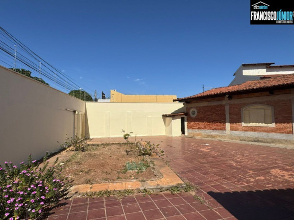 Imagem Casa com 4 Quartos à Venda, 403 m² em Setor Coimbra - Goiânia
