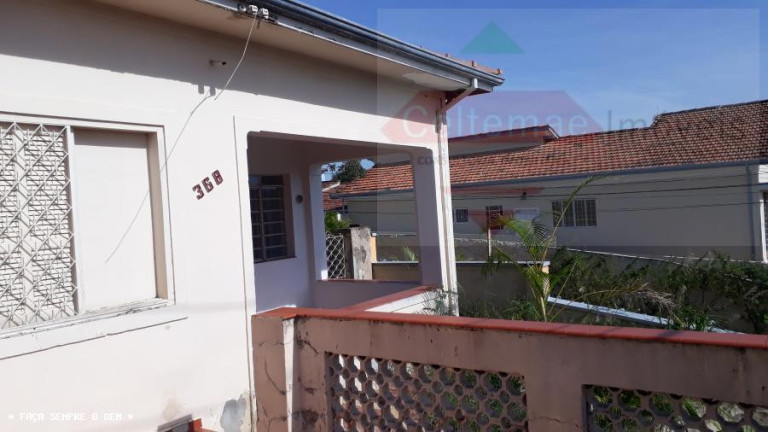 Imagem Casa com 5 Quartos à Venda, 200 m² em Centro - Taubaté