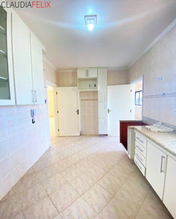 Imagem Imóvel com 5 Quartos à Venda, 204 m² em Tupi - Praia Grande Imagem Imóvel com 5 Quartos à Venda, 204 m² em Tupi - Praia Grande