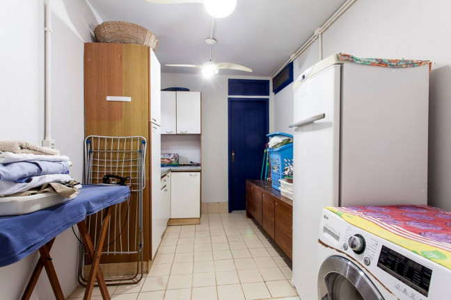 Imagem Casa com 6 Quartos à Venda, 8.000 m² em Busca Vida - Camaçari