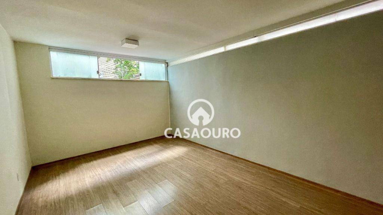 Imagem Apartamento com 3 Quartos à Venda, 130 m² em Santo Antônio - Belo Horizonte Imagem Apartamento com 3 Quartos à Venda, 130 m² em Santo Antônio - Belo Horizonte