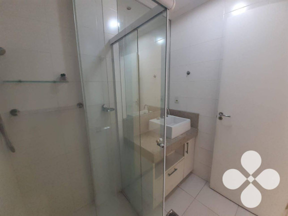 Imagem Imóvel com 3 Quartos à Venda, 100 m² em José Menino - Santos Imagem Imóvel com 3 Quartos à Venda, 100 m² em José Menino - Santos