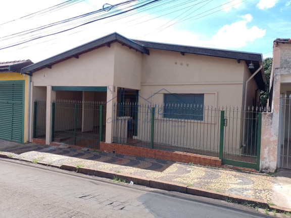 Imagem Casa com 3 Quartos à Venda, 338 m² em Centro - Pirassununga