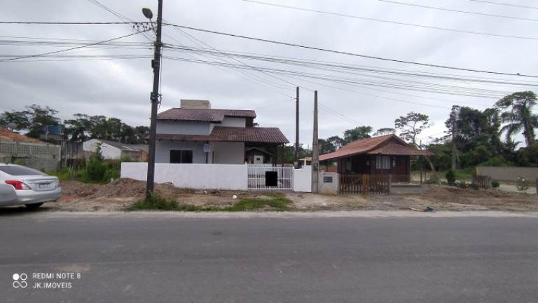 Imagem Casa com 3 Quartos à Venda, 107 m² em Balneário Brandelize - Itapoá Imagem Casa com 3 Quartos à Venda, 107 m² em Balneário Brandelize - Itapoá