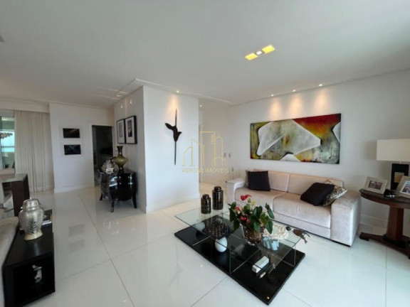 Imagem Imóvel com 4 Quartos à Venda, 207 m² em Patamares - Salvador Imagem Imóvel com 4 Quartos à Venda, 207 m² em Patamares - Salvador
