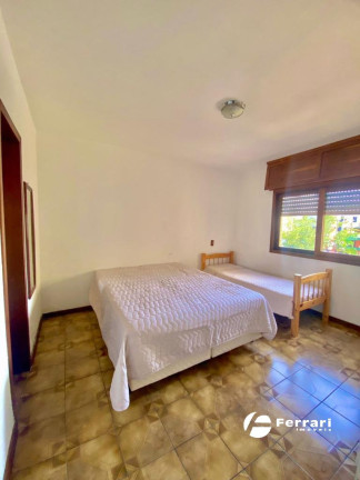 Imagem Apartamento com 4 Quartos à Venda, 275 m² em Centro - Capão Da Canoa Imagem Apartamento com 4 Quartos à Venda, 275 m² em Centro - Capão Da Canoa
