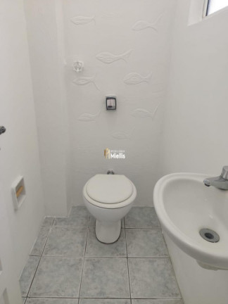 Imagem Imóvel com 2 Quartos à Venda, 20 m² em Auxiliadora - Porto Alegre Imagem Imóvel com 2 Quartos à Venda, 20 m² em Auxiliadora - Porto Alegre