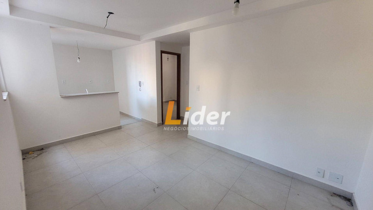 Imagem Apartamento com 2 Quartos para Alugar, 45 m² em Paineiras - Juiz De Fora Imagem Apartamento com 2 Quartos para Alugar, 45 m² em Paineiras - Juiz De Fora