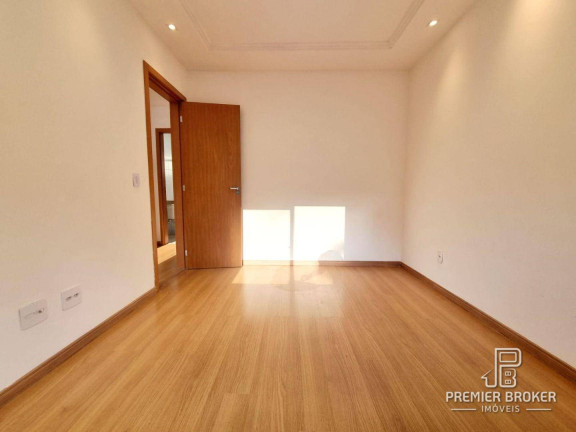 Imagem Apartamento com 2 Quartos à Venda, 52 m² em Pimenteiras - Teresópolis Imagem Apartamento com 2 Quartos à Venda, 52 m² em Pimenteiras - Teresópolis