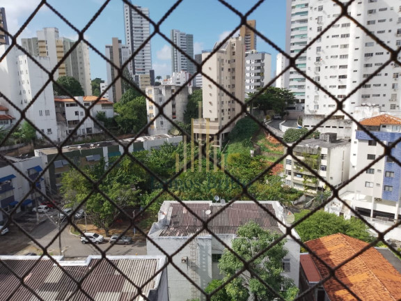 Imagem Imóvel com 3 Quartos à Venda, 10 m² em Jardim Apipema - Salvador