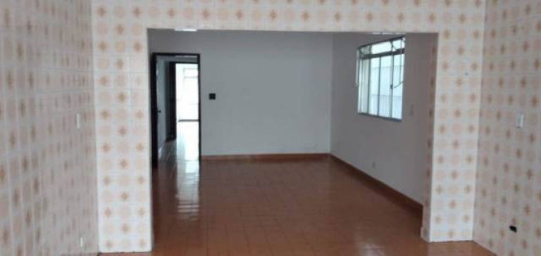 Sobrado com 3 Quartos à Venda, 258 m² em Parque Oratório - Santo André