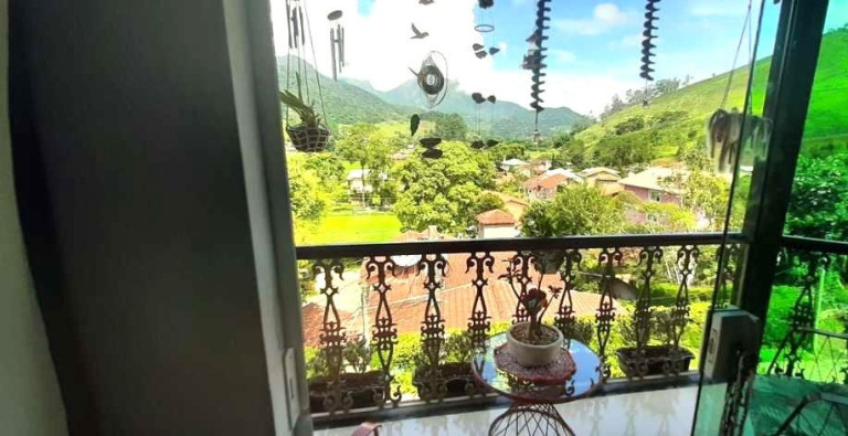 Imagem Casa de Condomínio com 4 Quartos à Venda, 200 m² em Vargem Grande - Teresópolis Imagem Casa de Condomínio com 4 Quartos à Venda, 200 m² em Vargem Grande - Teresópolis