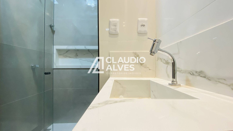 Imagem Casa com 4 Quartos à Venda, 150 m² em João Paulo - Feira De Santana