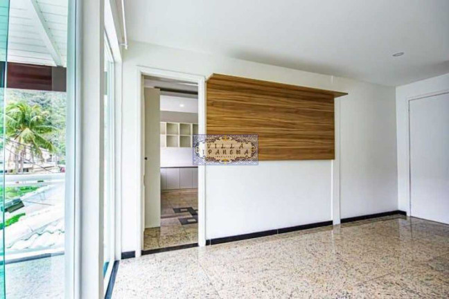 Imagem Imóvel com 4 Quartos à Venda, 400 m² em Recreio Dos Bandeirantes - Rio De Janeiro Imagem Imóvel com 4 Quartos à Venda, 400 m² em Recreio Dos Bandeirantes - Rio De Janeiro