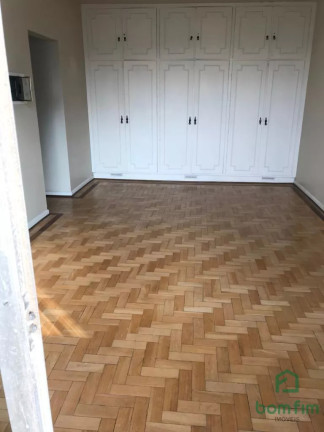 Imagem Apartamento com 3 Quartos à Venda, 180 m² em Centro Histórico - Porto Alegre Imagem Apartamento com 3 Quartos à Venda, 180 m² em Centro Histórico - Porto Alegre