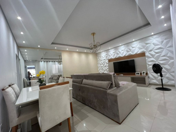 Imagem Casa com 2 Quartos à Venda, 201 m² em Guaiuba - Guarujá Imagem Casa com 2 Quartos à Venda, 201 m² em Guaiuba - Guarujá