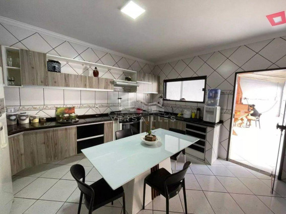 Casa com 4 Quartos à Venda, 250 m² em Nossa Senhora Das Graças - Porto Velho