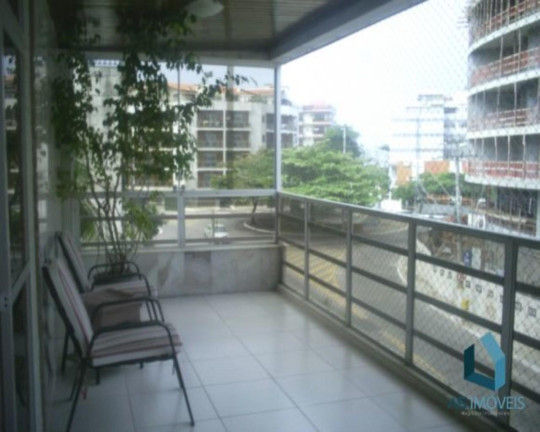 Apartamento com 3 Quartos à Venda, 266 m² em Vila Nova - Cabo Frio