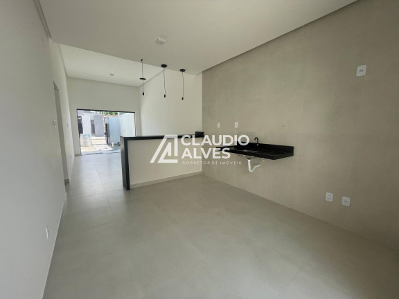 Imagem Casa com 3 Quartos à Venda, 90 m² em Parque Ipê - Feira De Santana