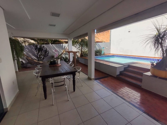 Imagem Casa de Condomínio com 4 Quartos à Venda, 280 m² em Jardins Madri - Goiânia Imagem Casa de Condomínio com 4 Quartos à Venda, 280 m² em Jardins Madri - Goiânia