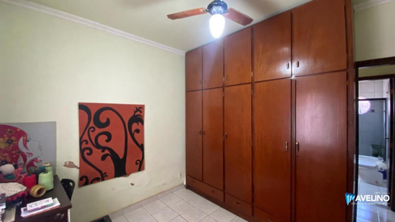 Imagem Casa com 3 Quartos à Venda, 210 m² em Vila São Luiz - Dourados Imagem Casa com 3 Quartos à Venda, 210 m² em Vila São Luiz - Dourados