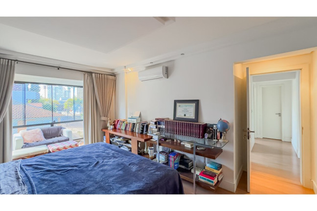 Imagem Apartamento com 3 Quartos à Venda, 136 m² em Petrópolis - Porto Alegre