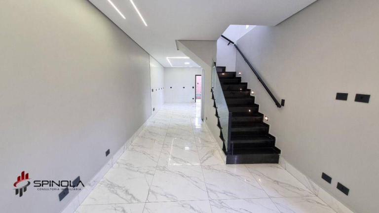 Sobrado com 3 Quartos à Venda, 180 m² em Maracanã - Praia Grande