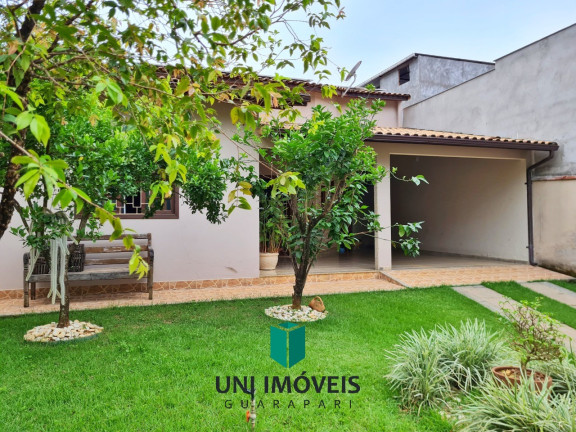 Imagem Casa com 3 Quartos à Venda, 300 m² em Alfredo Chaves - Alfredo Chaves Imagem Casa com 3 Quartos à Venda, 300 m² em Alfredo Chaves - Alfredo Chaves