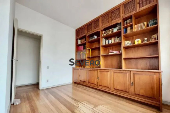 Imagem Apartamento com 3 Quartos à Venda, 130 m² em Icaraí - Niterói