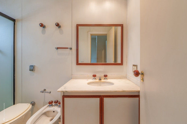 Imagem Apartamento com 4 Quartos à Venda, 188 m² em Vila Uberabinha - São Paulo