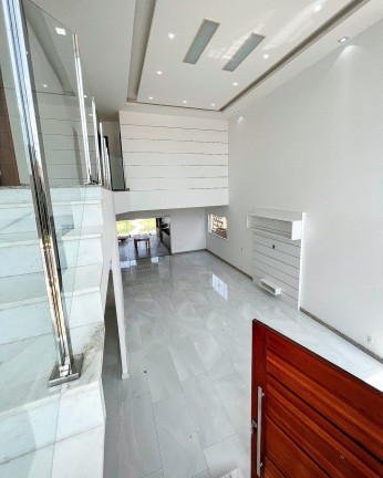 Imagem Casa com 4 Quartos à Venda, 316 m² em Ponta Da Fruta - Vila Velha Imagem Casa com 4 Quartos à Venda, 316 m² em Ponta Da Fruta - Vila Velha
