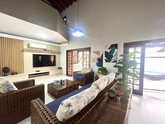 Imagem Casa com 4 Quartos à Venda, 300 m² em Canto Do Forte - Praia Grande Imagem Casa com 4 Quartos à Venda, 300 m² em Canto Do Forte - Praia Grande