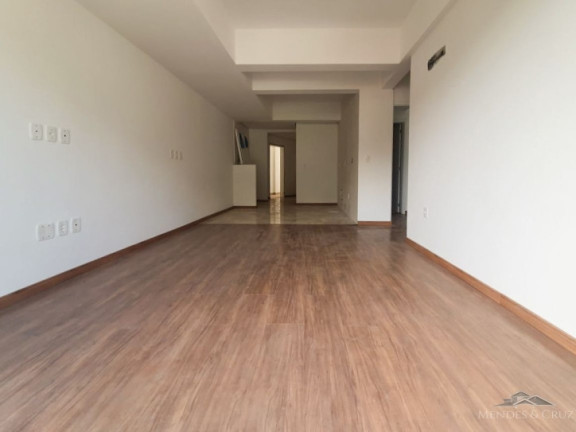 Imagem Apartamento com 2 Quartos à Venda, 62 m² em Centro - Canela