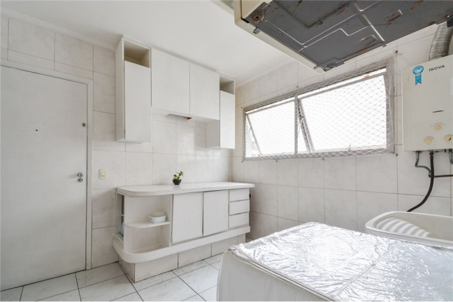 Imagem Apartamento com 3 Quartos à Venda, 204 m² em Moema - São Paulo