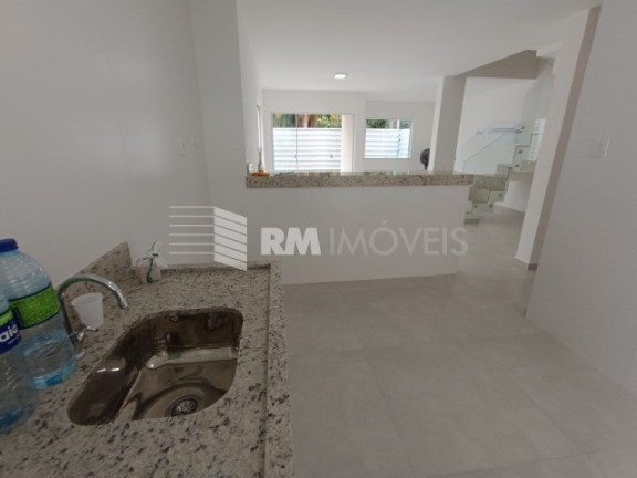 Imagem Casa de Condomínio com 4 Quartos à Venda, 120 m² em Buraquinho - Lauro De Freitas Imagem Casa de Condomínio com 4 Quartos à Venda, 120 m² em Buraquinho - Lauro De Freitas