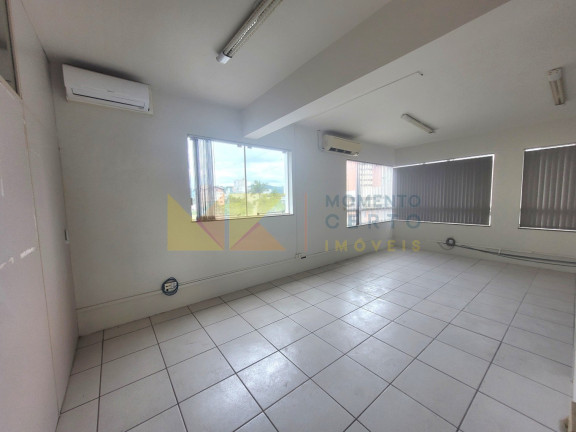 Imagem Ponto Comercial para Alugar, 750 m² em Vila Nova - Blumenau Imagem Ponto Comercial para Alugar, 750 m² em Vila Nova - Blumenau