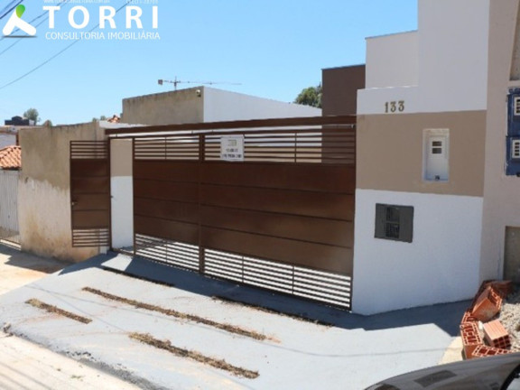 Imagem Casa com 2 Quartos à Venda,  em Wanel Ville - Sorocaba