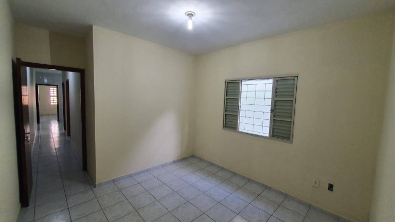 Imagem Casa com 2 Quartos à Venda, 125 m² em Esplanada Independência - Taubaté Imagem Casa com 2 Quartos à Venda, 125 m² em Esplanada Independência - Taubaté