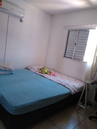 Imagem Casa com 2 Quartos à Venda, 50 m² em Vila Mateo Bei - Sao Vicente