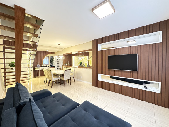 Imagem Casa com 4 Quartos à Venda, 259 m² em Iririú - Joinville Imagem Casa com 4 Quartos à Venda, 259 m² em Iririú - Joinville