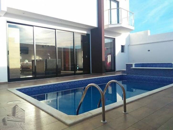 Imagem Casa de Condomínio com 3 Quartos à Venda, 320 m² em Iporanga - Sorocaba