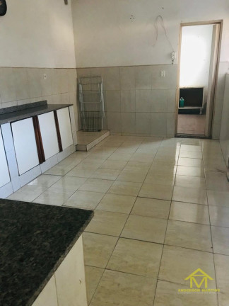 Imagem Casa com 7 Quartos à Venda, 250 m² em Novo México - Vila Velha Imagem Casa com 7 Quartos à Venda, 250 m² em Novo México - Vila Velha
